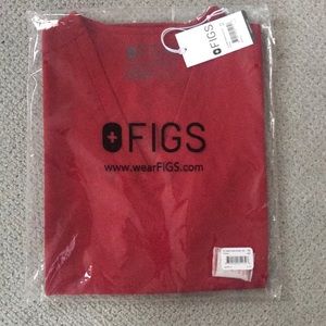 NWT Figs Casma red scrub top